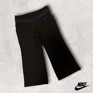 Nike Black/Blue Dri-Fit Wide Leg Capri Pants